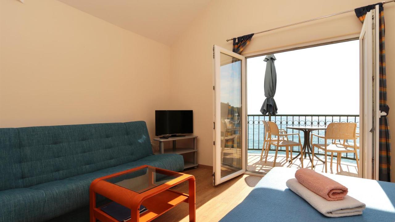 Apartments On The Beach-Drvenik Zewnętrze zdjęcie